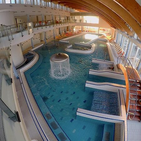Lake And Spa Apartman 벨렌체 외부 사진