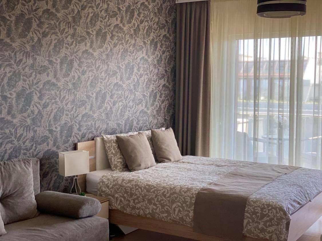 Lake And Spa Apartman 벨렌체 외부 사진