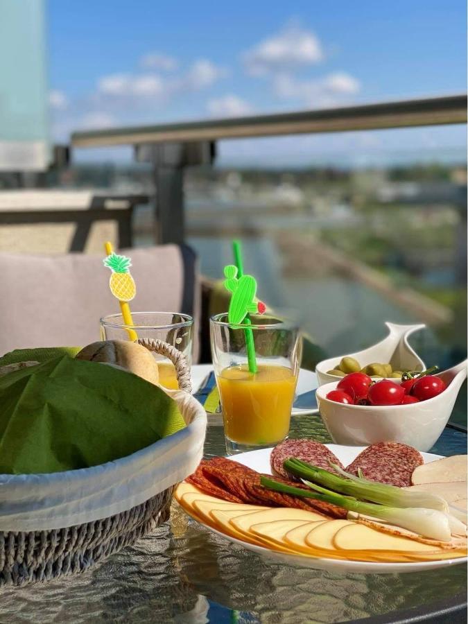 Lake And Spa Apartman 벨렌체 외부 사진