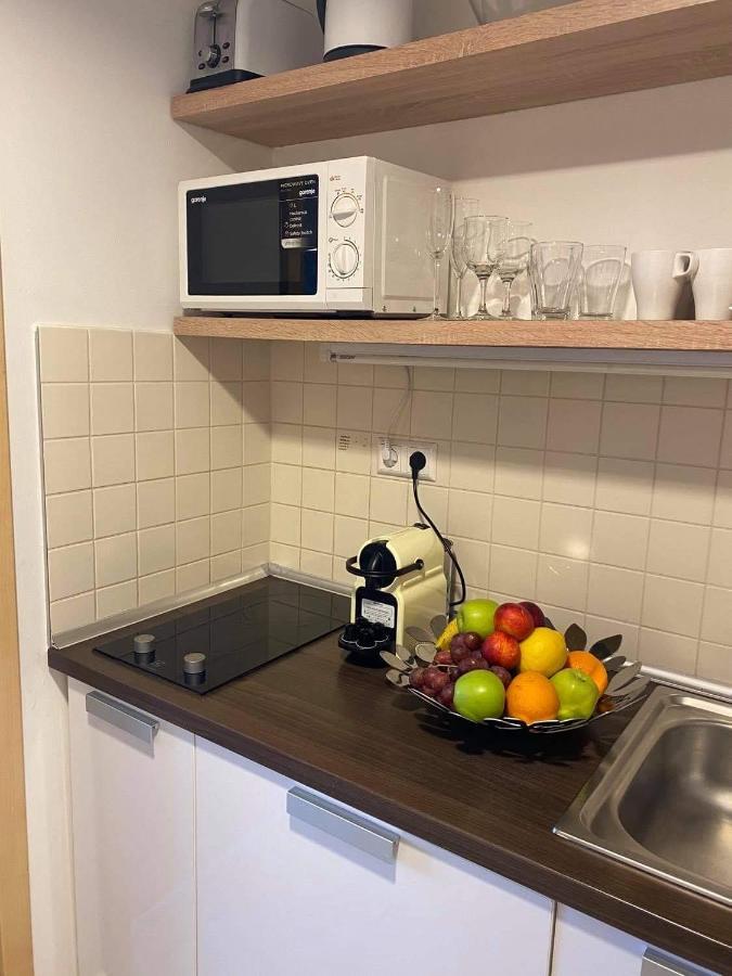 Lake And Spa Apartman 벨렌체 외부 사진